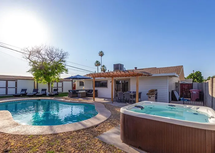 Private Family Pool Oasis Near Old Town * Scottsdale