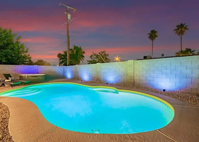 Holiday home Private Family Pool Oasis Near Old Town